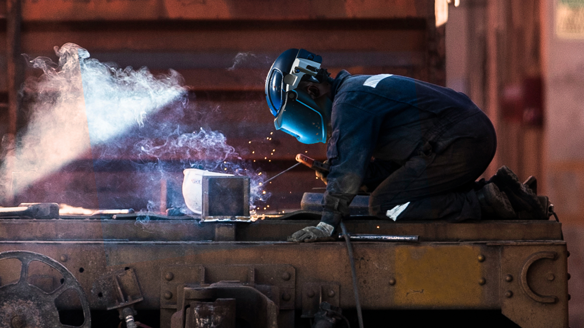 welder working